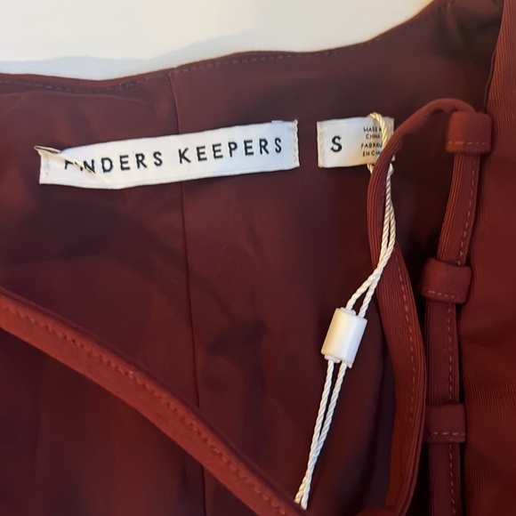 Finders Keepers maroon top - Picture 2 of 3